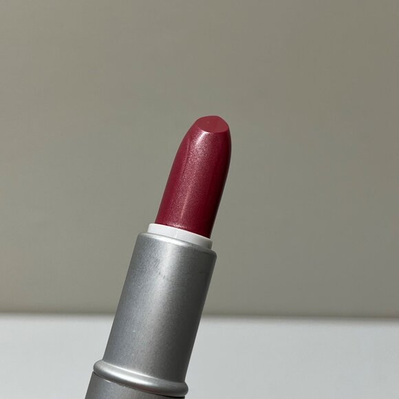 Club Monaco Cream Frost Lipstick Shade TROPIC Full Size NEW IN BOX Discontinued - Picture 4 of 10